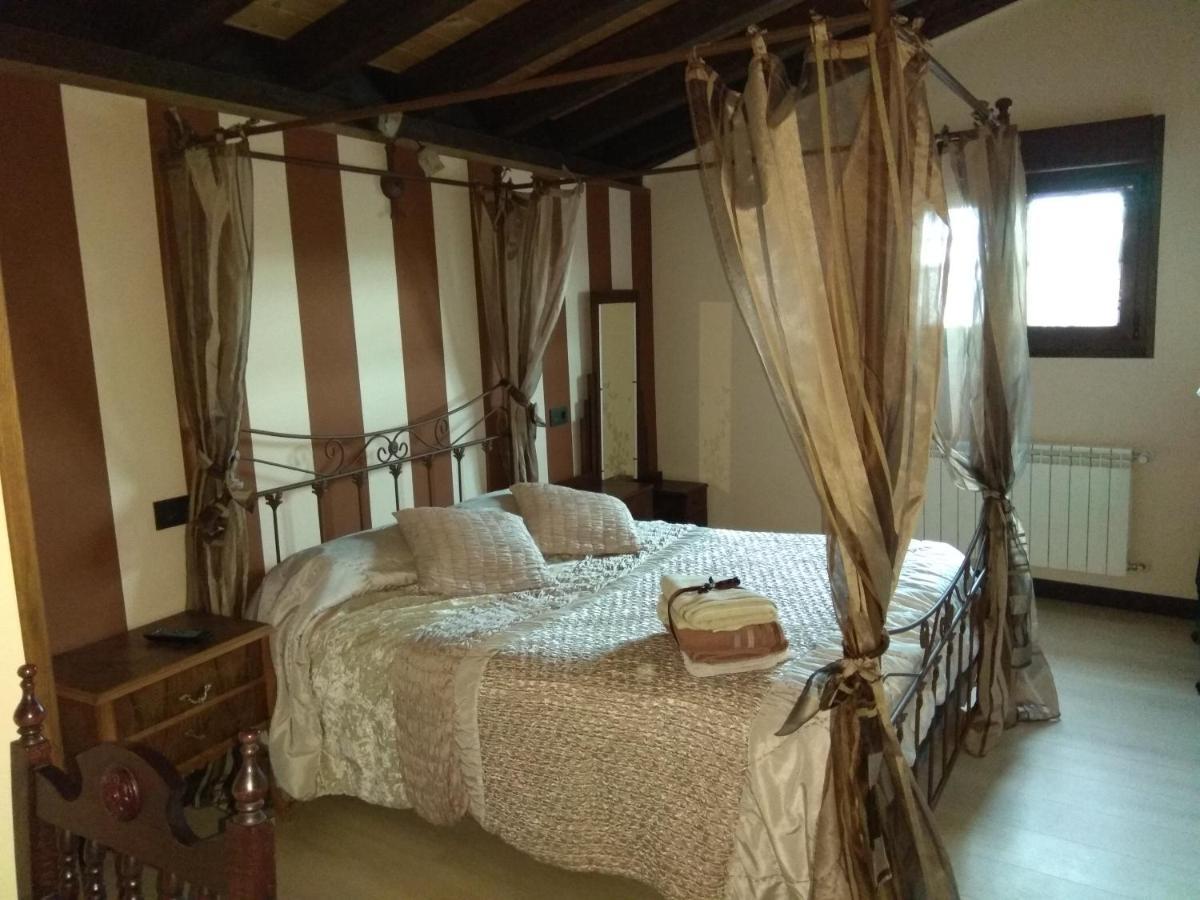 La Cerca De Dona Jimena Guest House Modubar de San Cibrian Ngoại thất bức ảnh